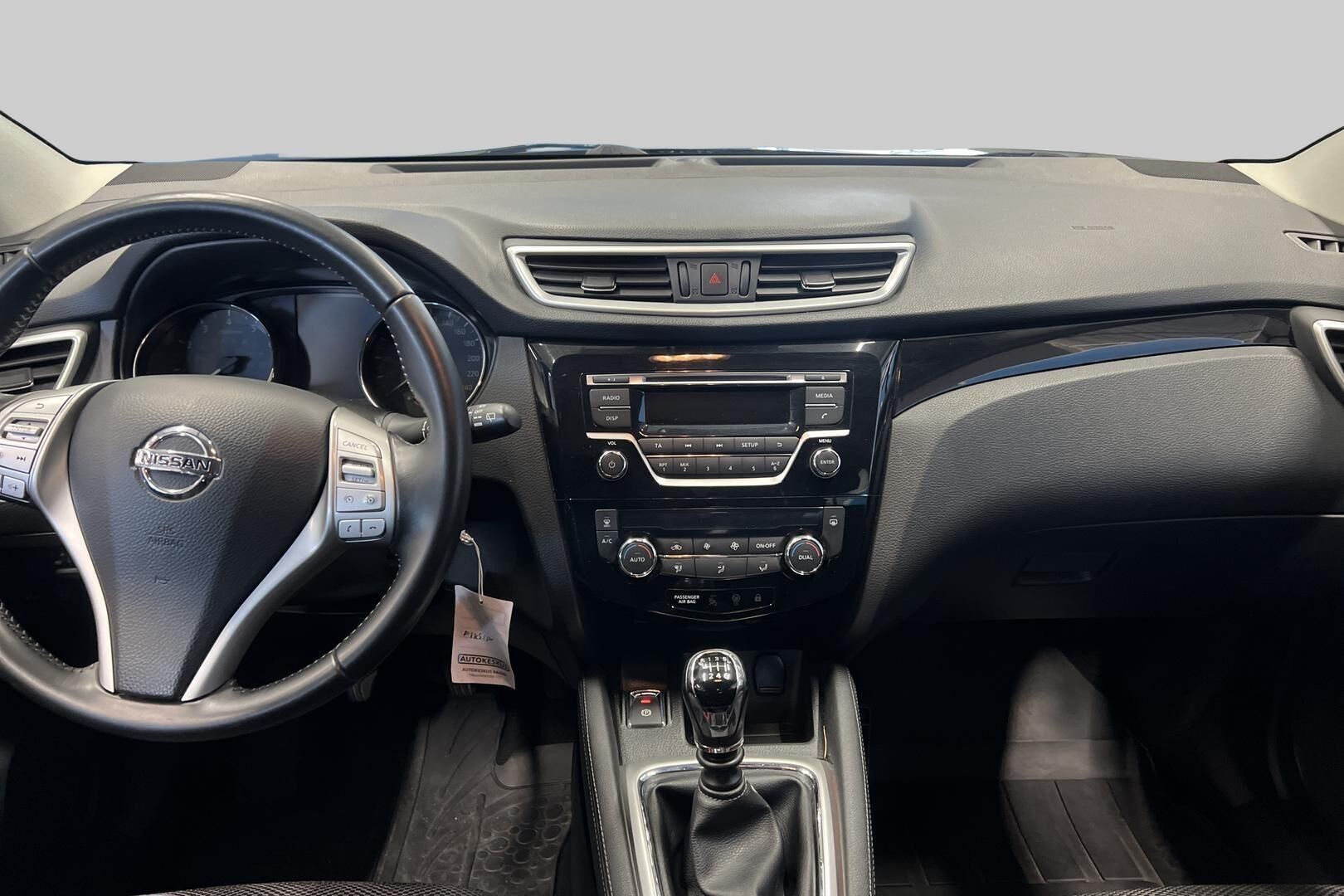 Nissan Qashqai iso kuva 11