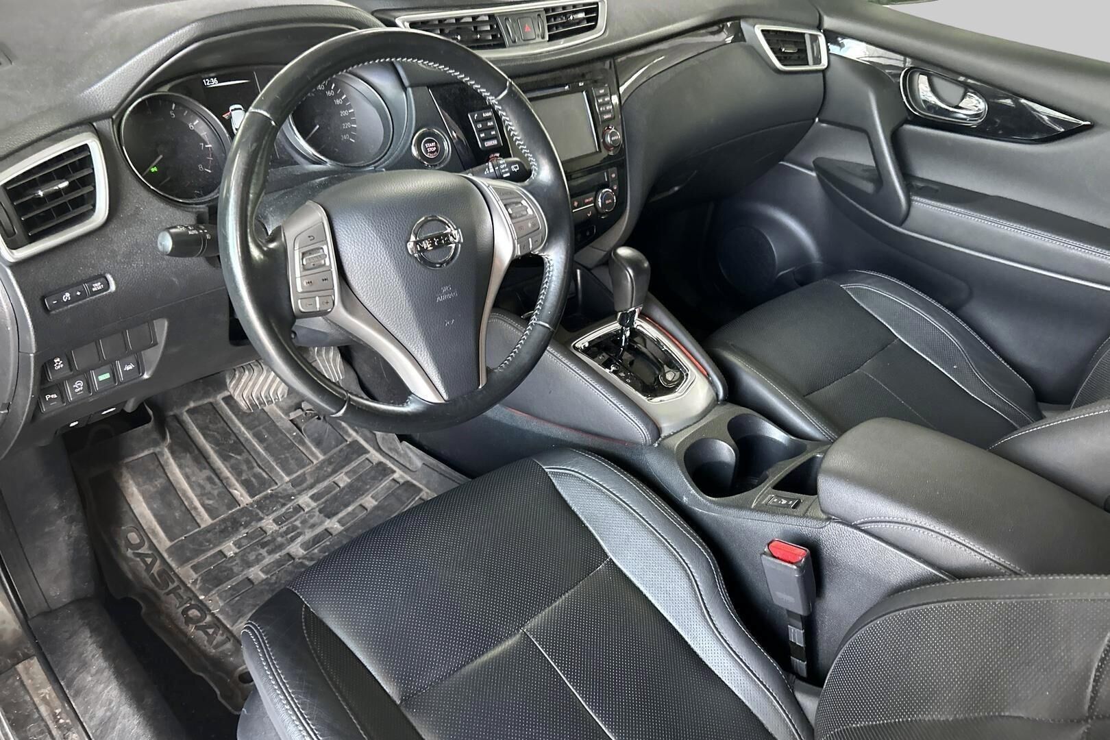 Nissan Qashqai iso kuva 2