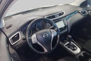 Nissan Qashqai esikatselu 1