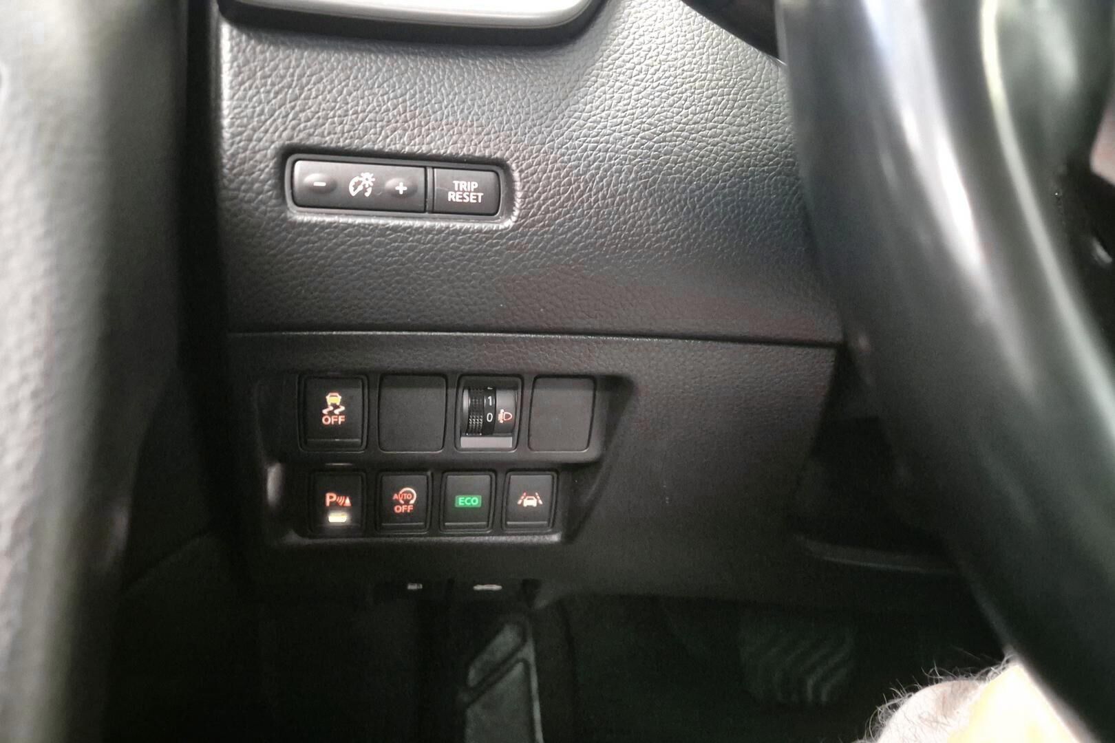 Nissan Qashqai iso kuva 13