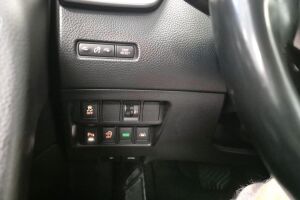 Nissan Qashqai esikatselu 13