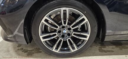 BMW 5-SARJA esikatselu 1