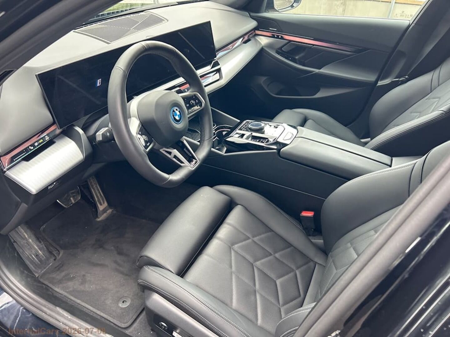 BMW I5 iso kuva 2