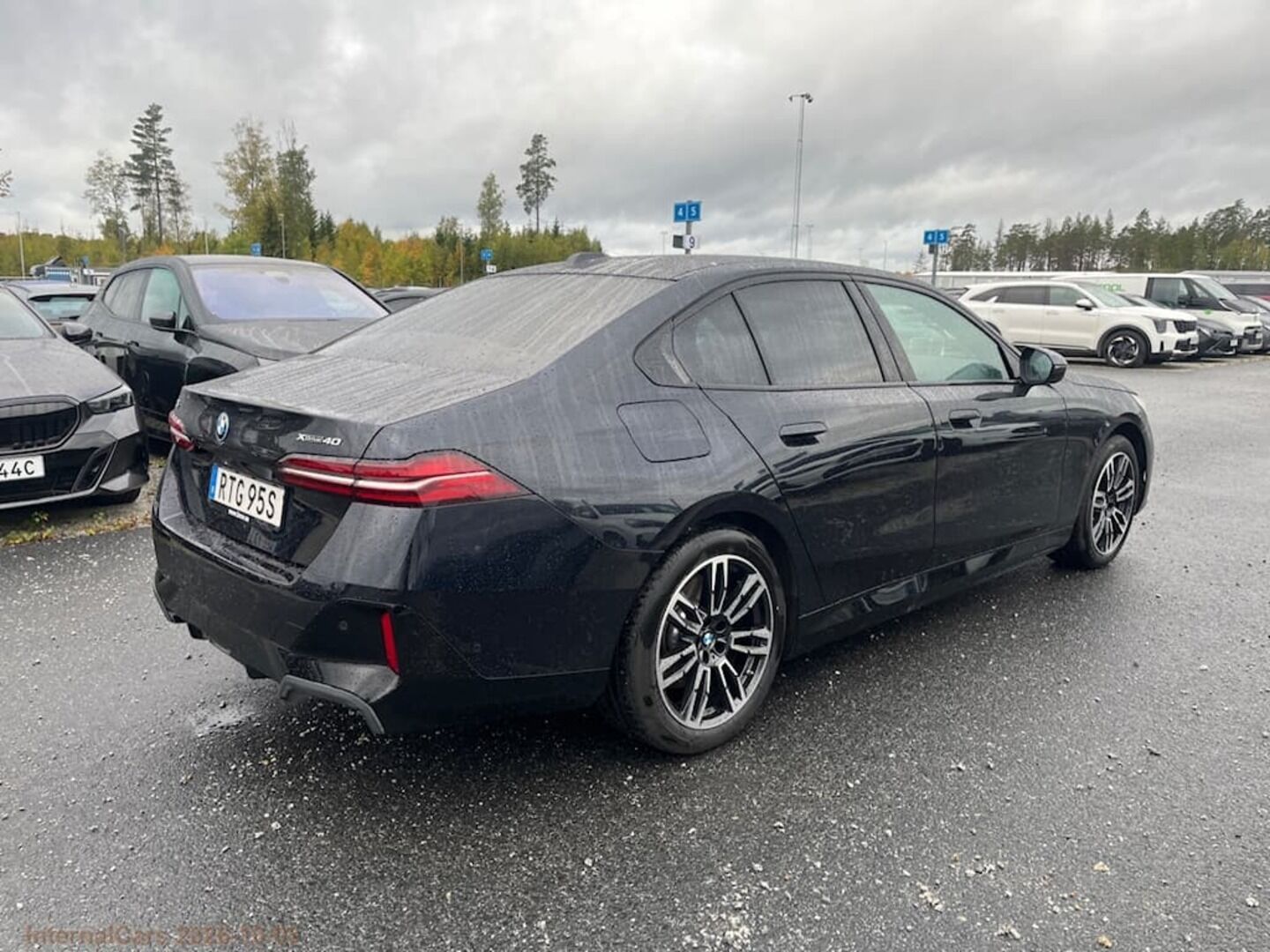 BMW I5 iso kuva 6