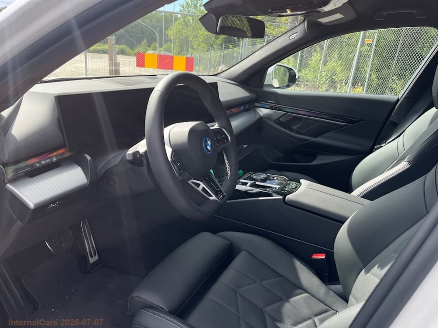 BMW I5 iso kuva 2