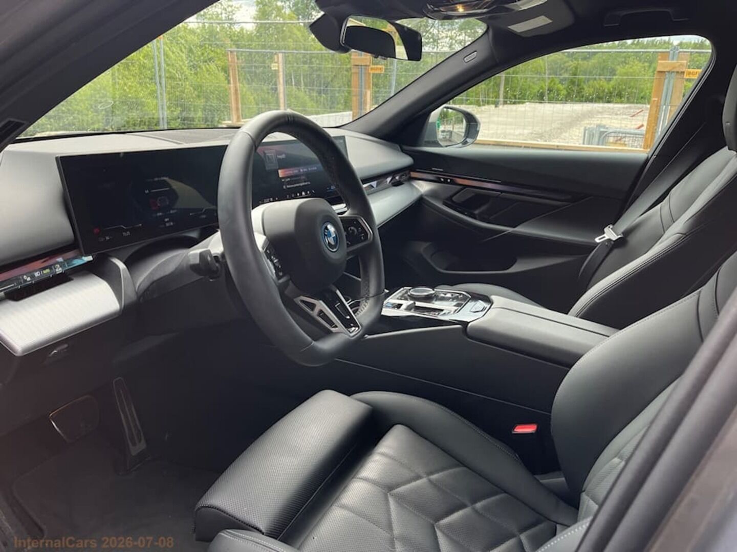 BMW I5 iso kuva 2
