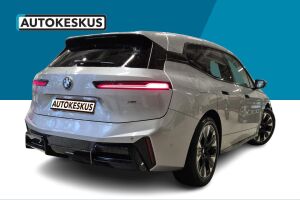 BMW IX esikatselu 8