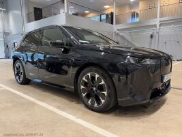 BMW IX esikatselu 5