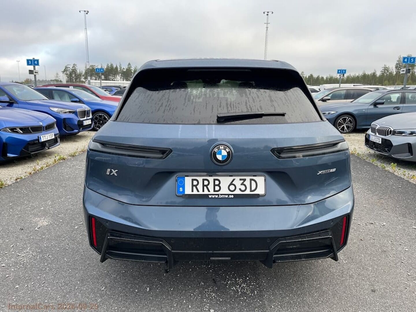 BMW IX iso kuva 5