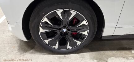 BMW IX esikatselu 2