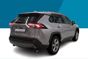 TOYOTA RAV4 esikatselu 2