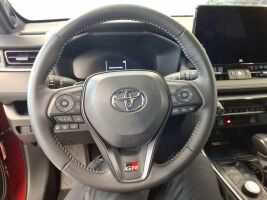 TOYOTA RAV4 PLUG-IN esikatselu 2