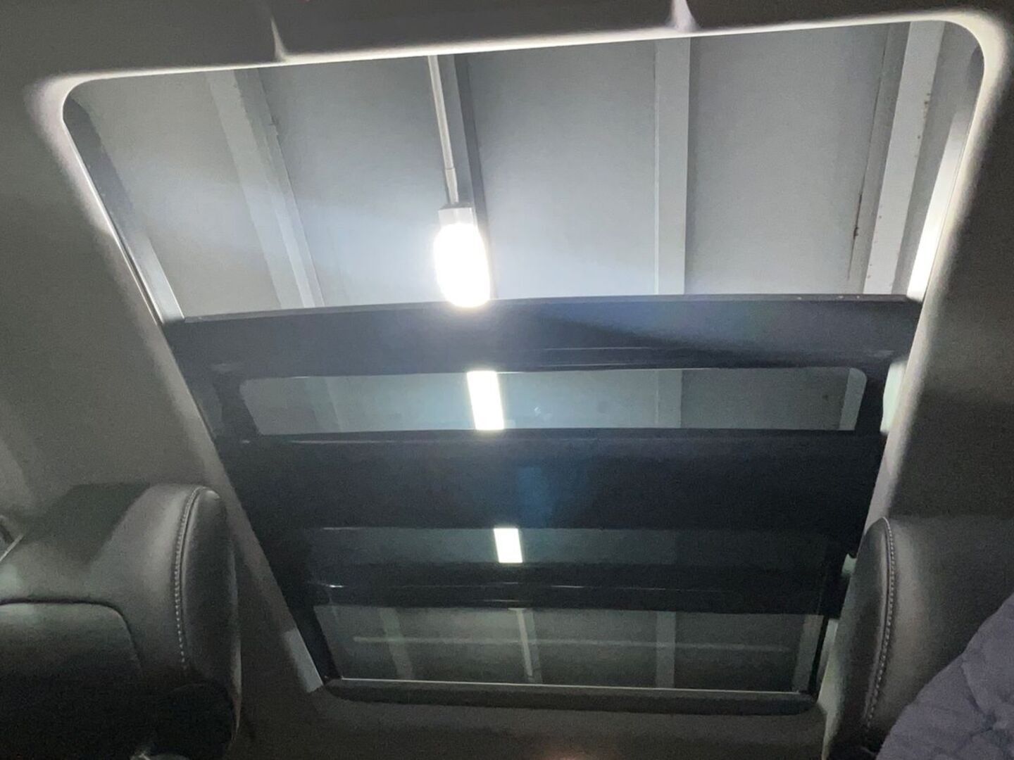 TOYOTA RAV4 iso kuva 2