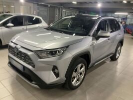 TOYOTA RAV4 esikatselu 4