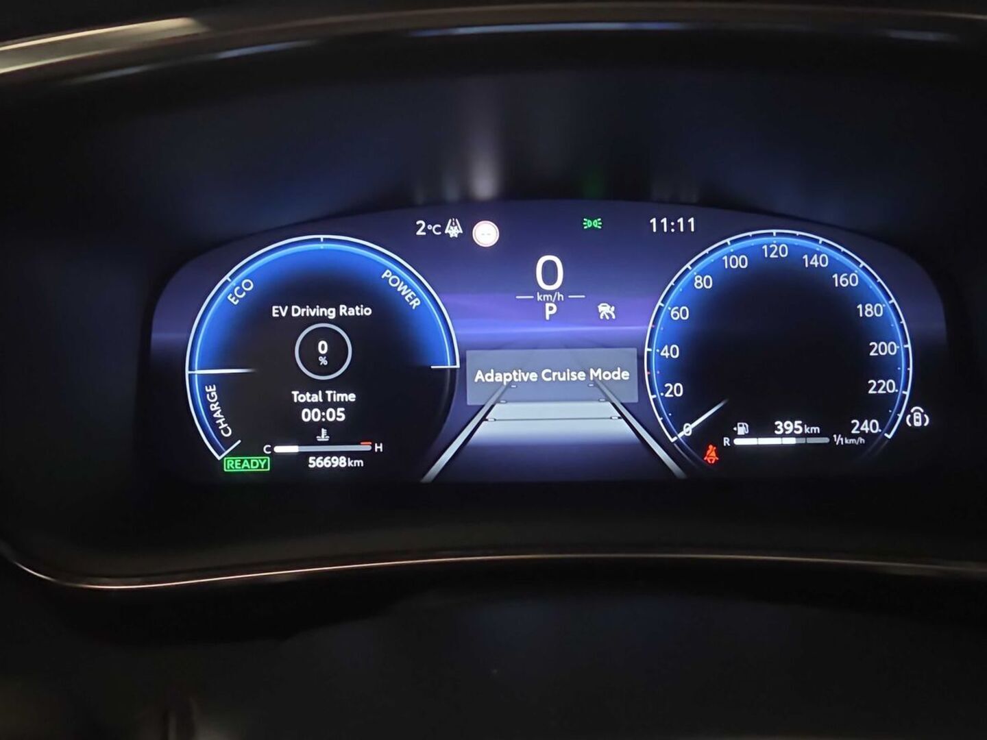 TOYOTA COROLLA iso kuva 5