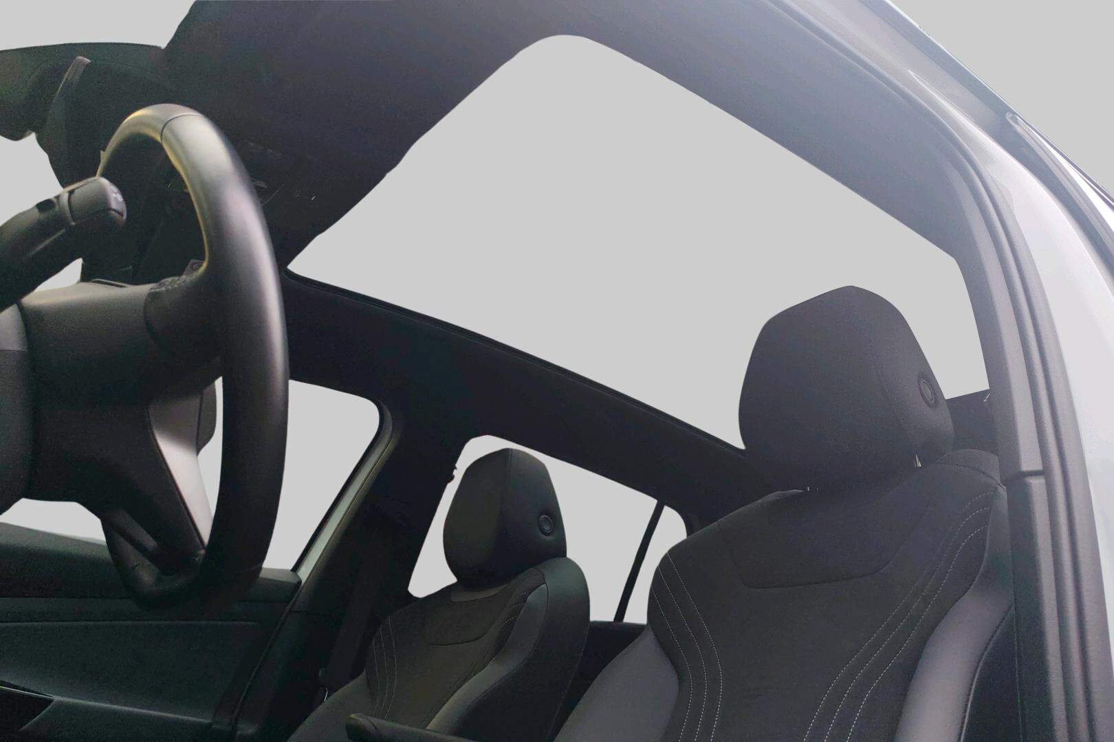 VOLKSWAGEN ID.4 iso kuva 7