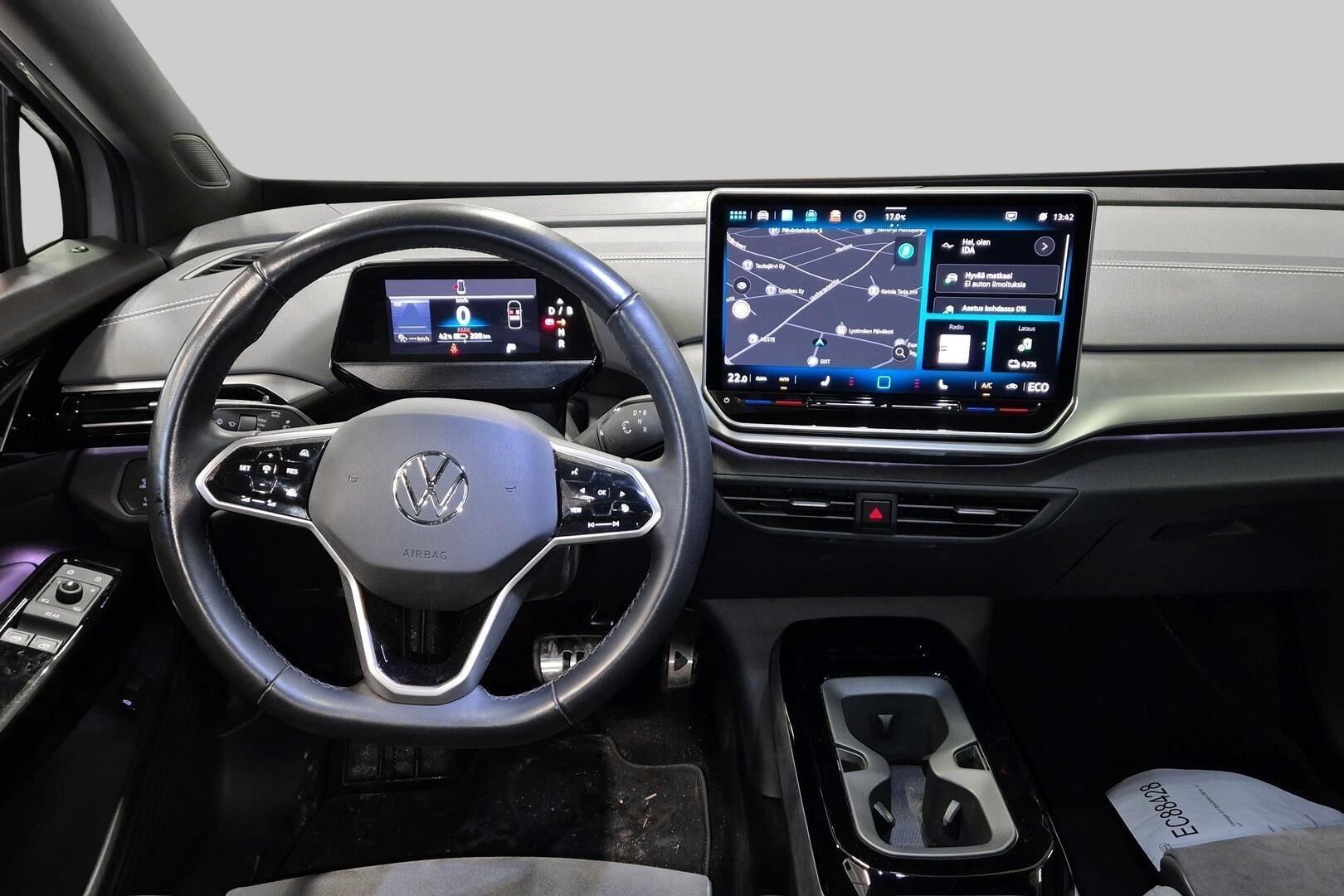 VOLKSWAGEN ID.4 iso kuva 1