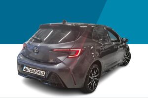 TOYOTA COROLLA esikatselu 2