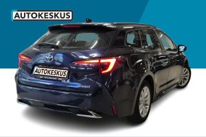 TOYOTA COROLLA esikatselu 2