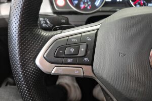 VOLKSWAGEN PASSAT esikatselu 6