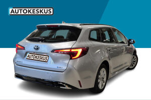 TOYOTA COROLLA esikatselu 2