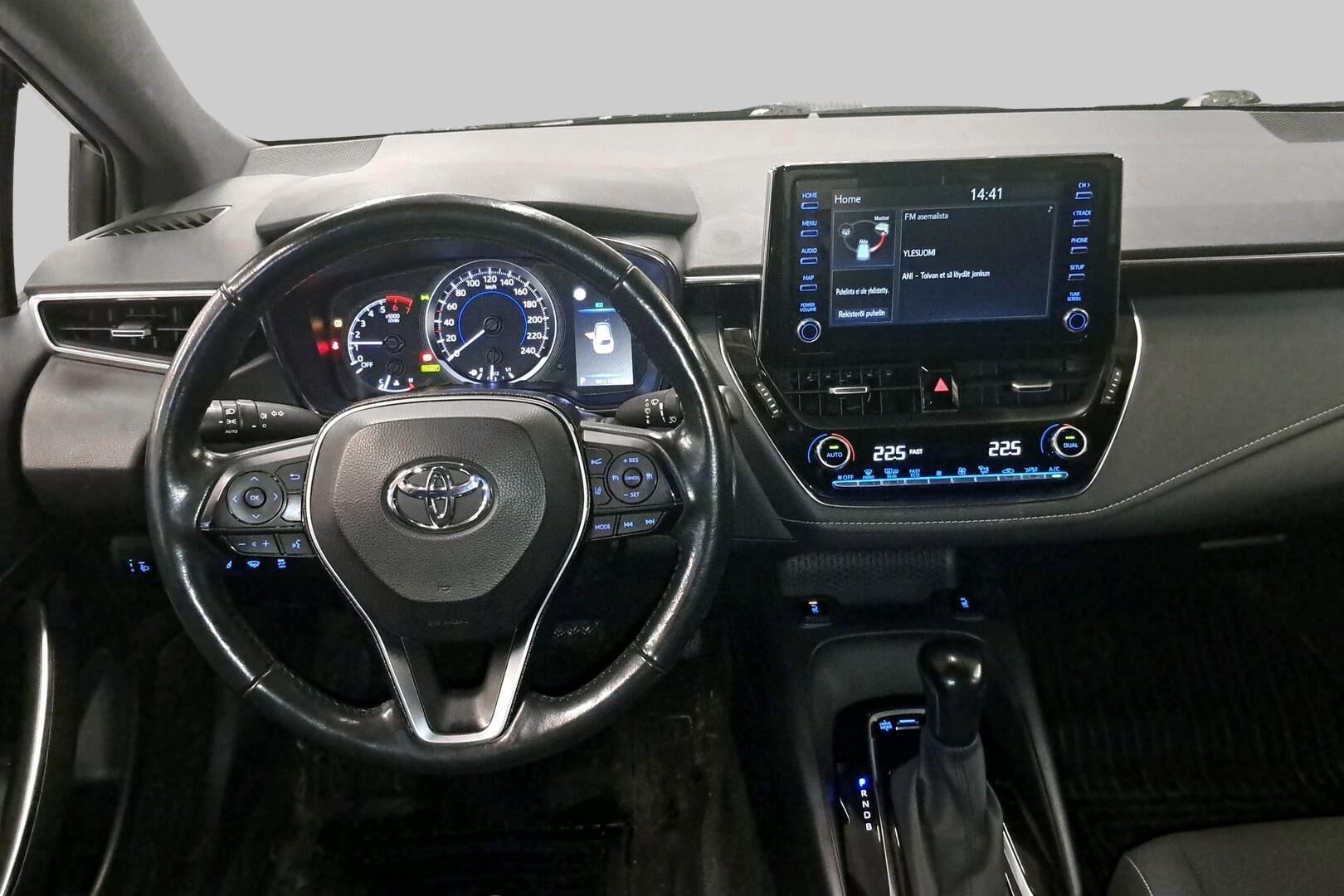 TOYOTA COROLLA iso kuva 1