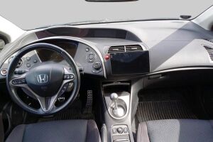 Honda Civic esikatselu 2