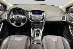 Ford Focus esikatselu 10