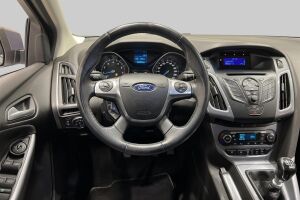 Ford Focus esikatselu 25