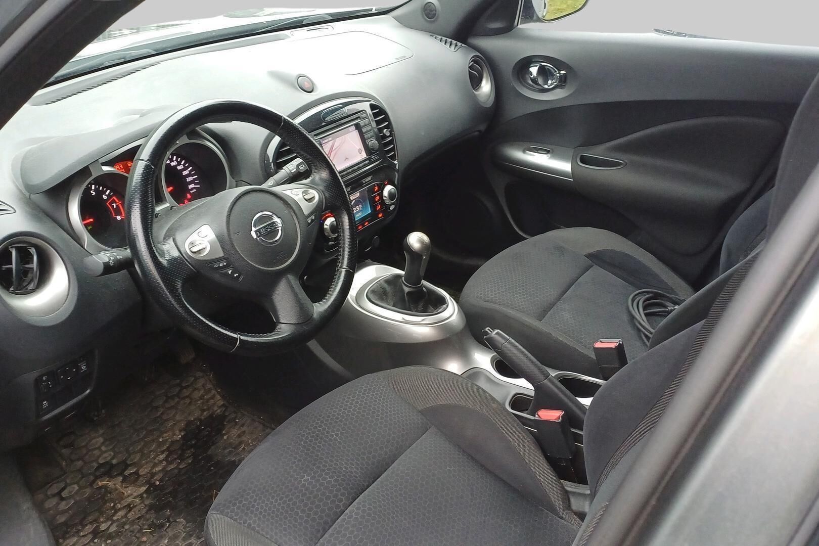 Nissan Juke iso kuva 2