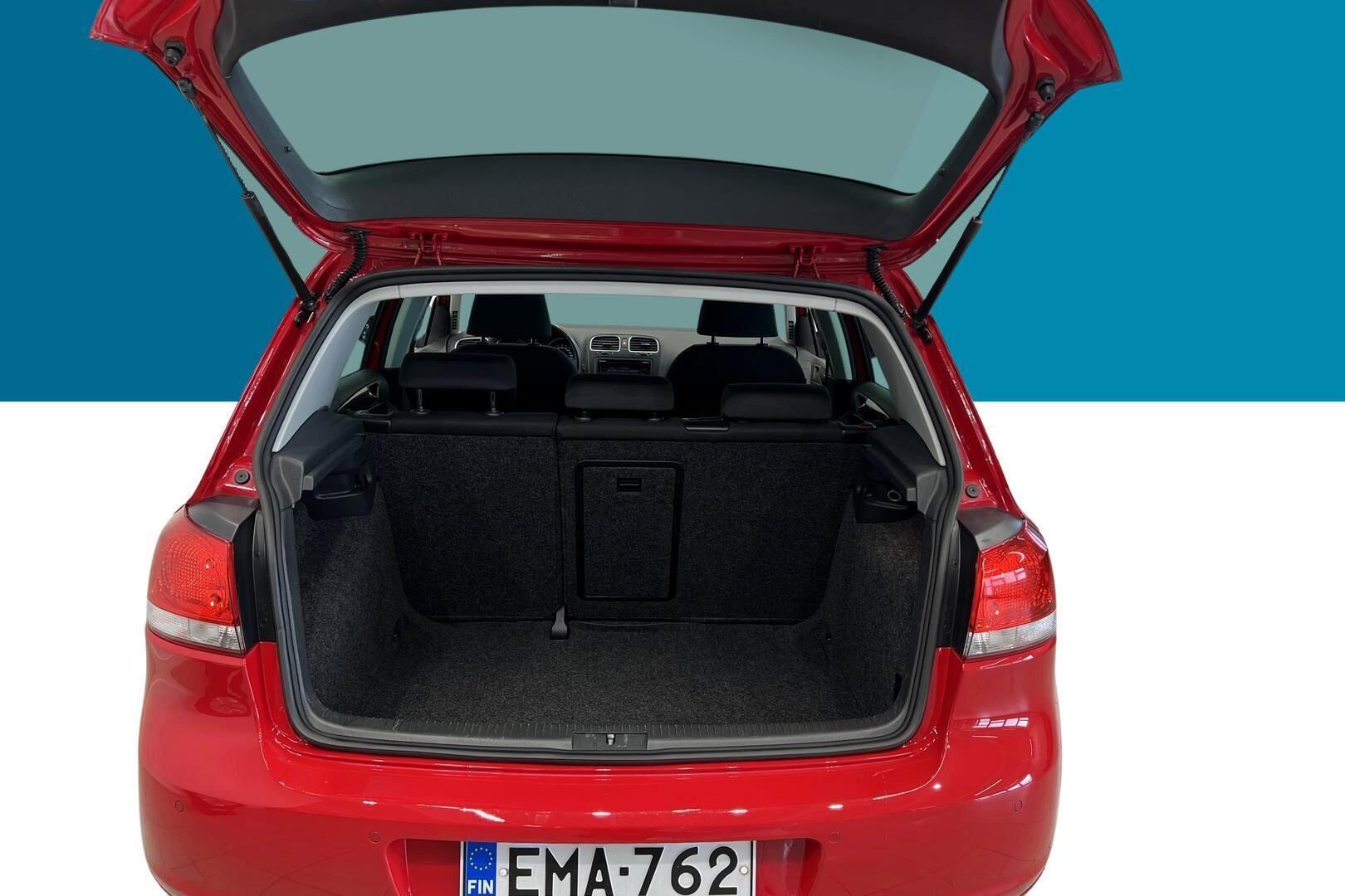 Volkswagen Golf iso kuva 9