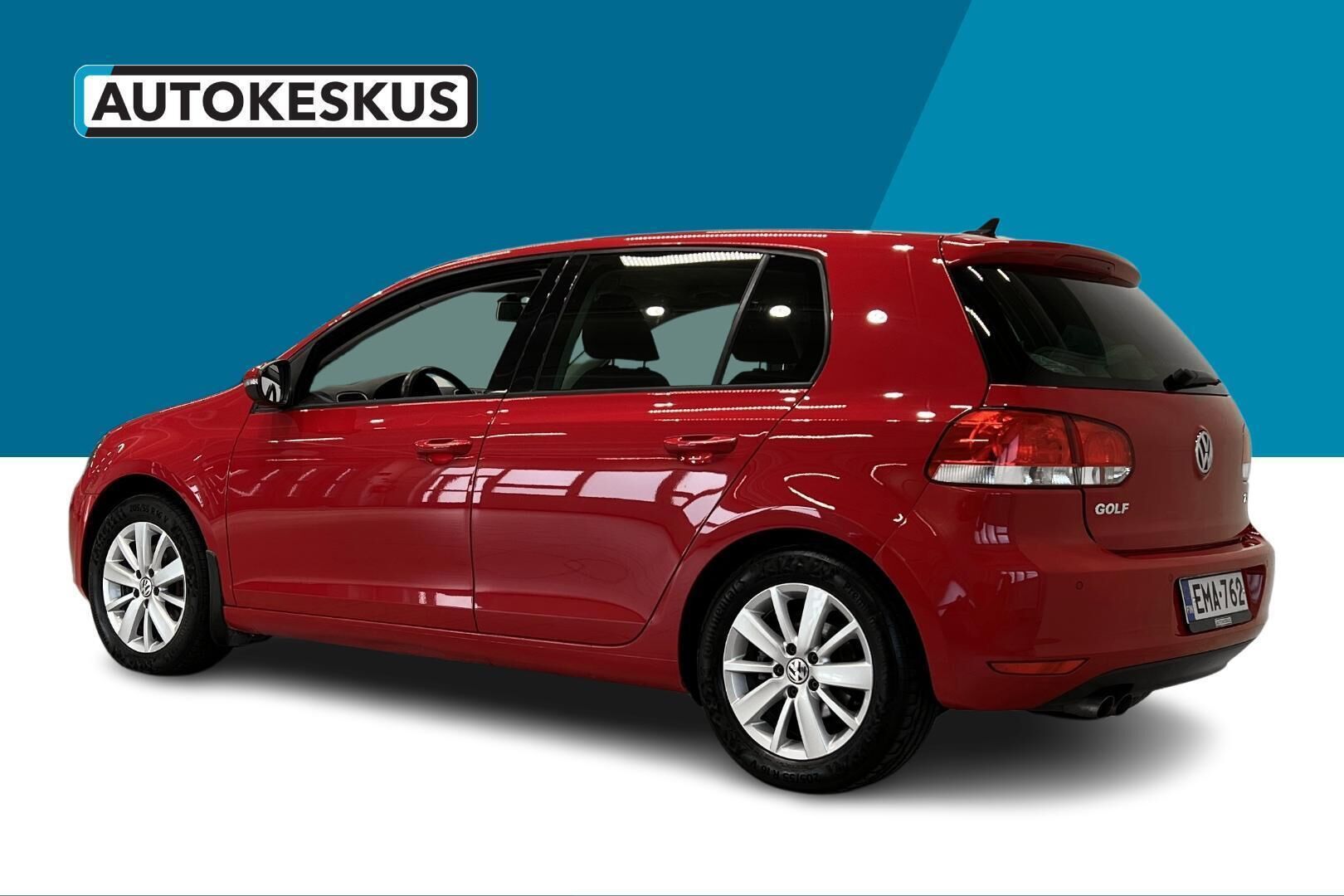 Volkswagen Golf iso kuva 24