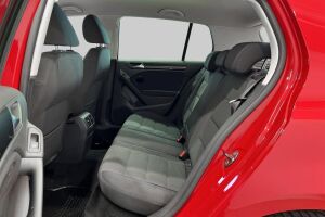 Volkswagen Golf esikatselu 7