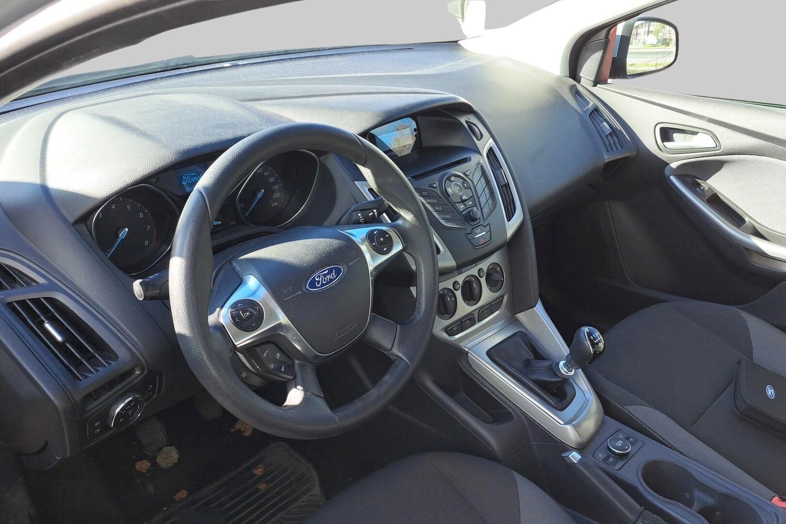 Ford Focus iso kuva 1