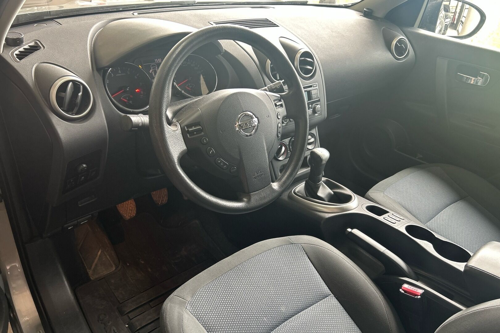 Nissan Qashqai iso kuva 1