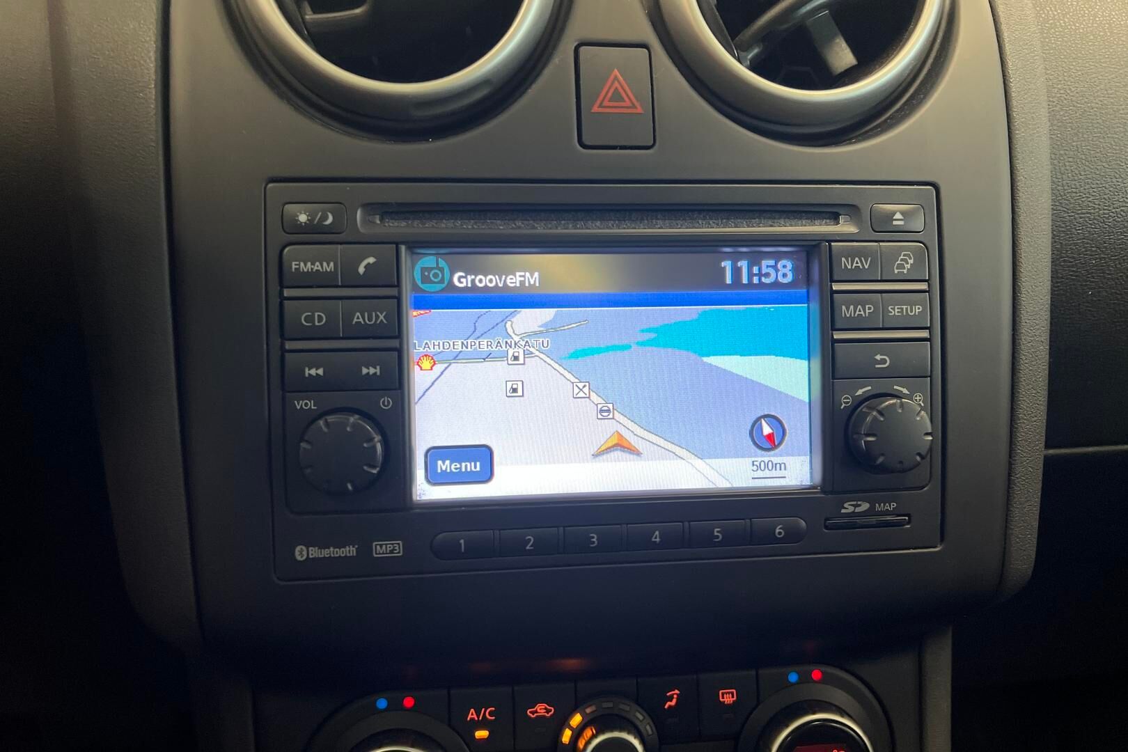Nissan Qashqai+2 iso kuva 16