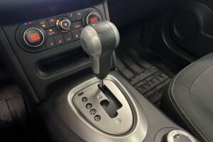 Nissan Qashqai+2 esikatselu 18