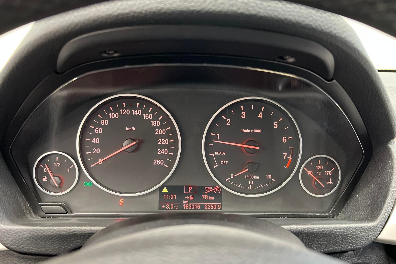 BMW 3-SARJA iso kuva 13