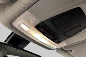 BMW 3-SARJA esikatselu 22