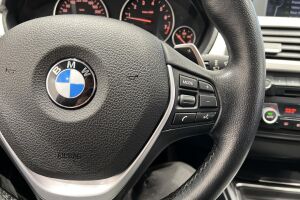 BMW 3-SARJA esikatselu 23