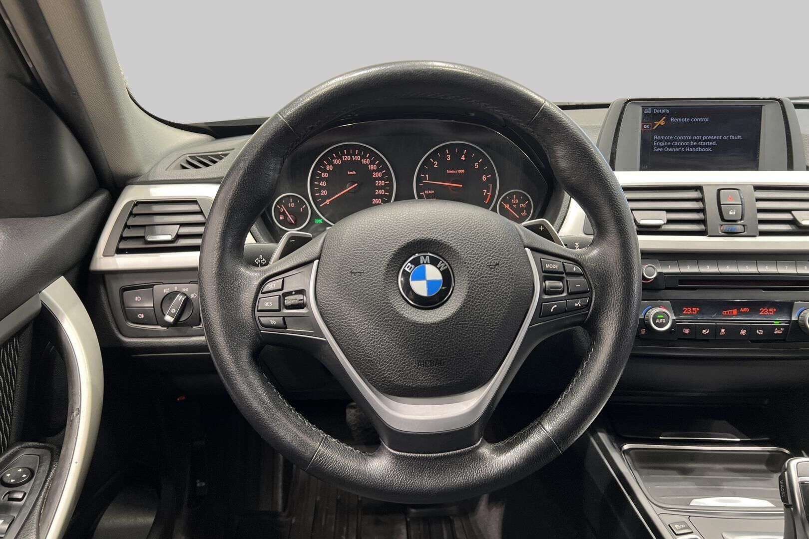 BMW 3-SARJA iso kuva 27