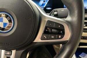 BMW i4 esikatselu 18