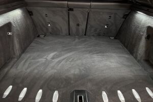 BMW XM esikatselu 10