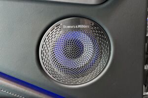 BMW XM esikatselu 14