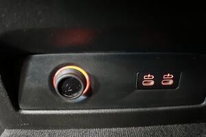 BMW XM esikatselu 16