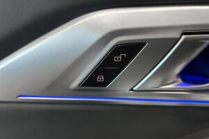 BMW XM esikatselu 18