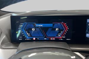 BMW XM esikatselu 24
