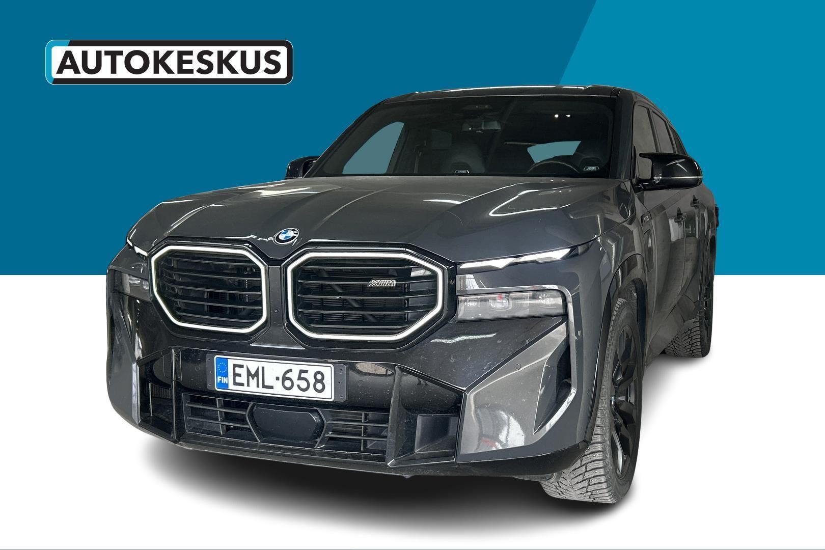 BMW XM iso kuva 0