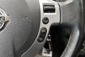 Nissan Qashqai+2 esikatselu 17