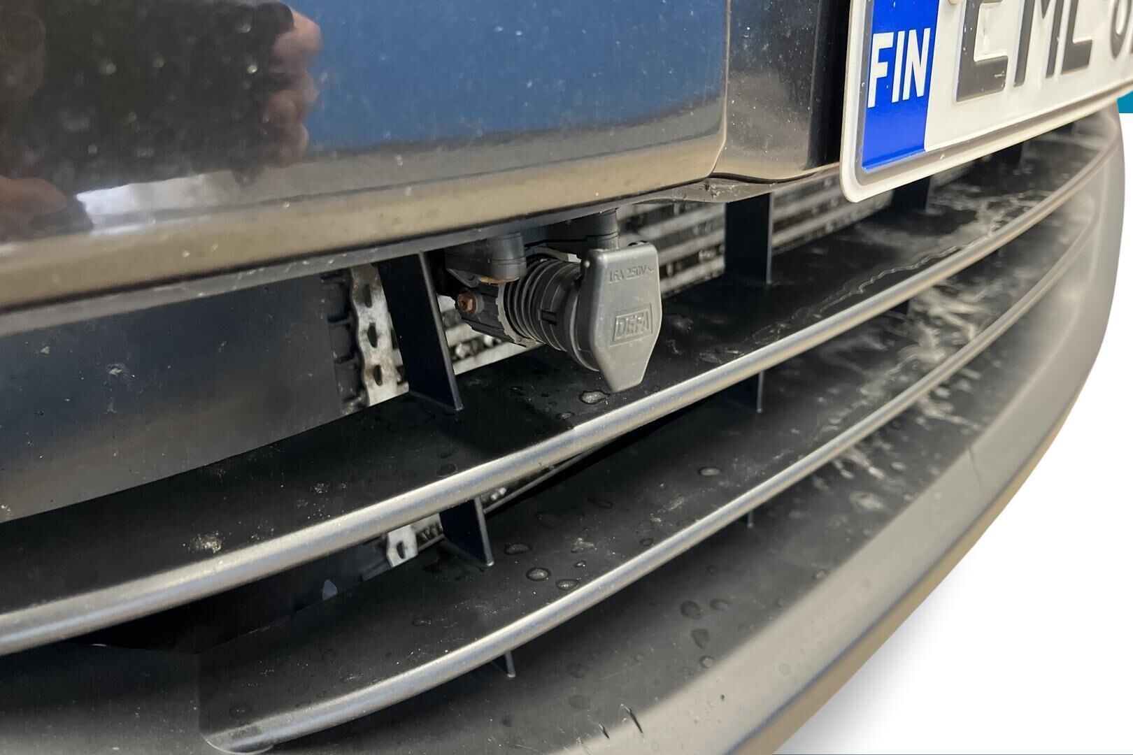 Nissan Qashqai+2 iso kuva 22